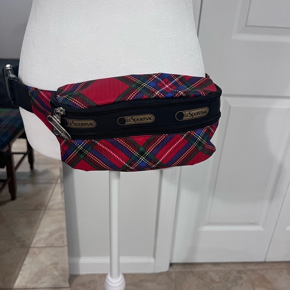 LeSportSac Classic plaid waist bag - Picture 6 of 13